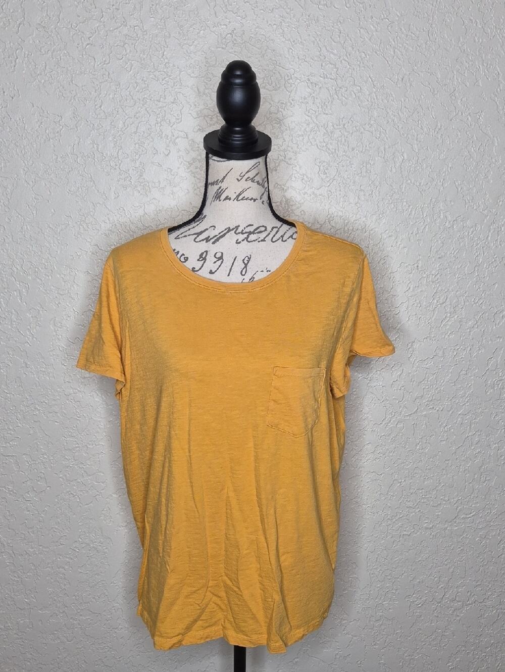 Universal Thread Meriwether Crew T-Shirt Yellow Gold Size XL